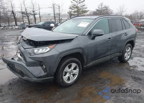 2020 Toyota Rav4 Xle из США, поврежденный, VIN 2T3P1RFV8LC122030